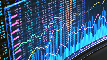 Mutatunk egy olcsó részvényt, ami ott áll a kitörés kapujában!