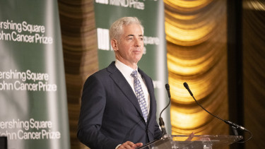 Tőzsdére megy Bill Ackman befektetési cége
