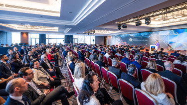 Fenekestül felforgatja az AI a biztosítási piacot - Egy hét múlva kiderül, hogyan!