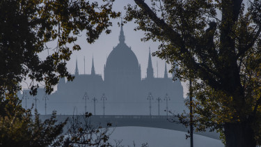 Néhány héten belül újabb több százmilliárd forintnyi EU-pénzt veszít el véglegesen a magyar kormány