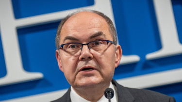 Váratlanul távozik egy európai ország vezető tisztviselője – Azt suttogják, a Trump család üzleti érdekeinek útjában állhatott