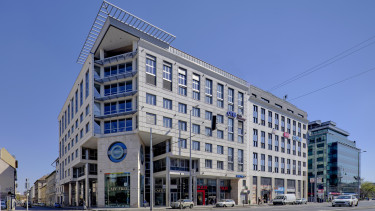 Új bérlő és többéves felújítási program a CityZen irodaházban