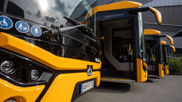 Átlátszó: baj lehet több tucat MÁV-busz kézifékjével, de a vasúttársaság szerint biztonságosak