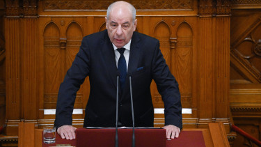 Levette napirendről Polt Péter Sulyok beadványát