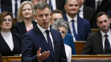 Hamarosan élőben szólal meg Magyar Péter