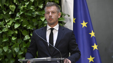 Élőben jönnek a kormány bejelentései: Magyar Péter és Vitézy Dávid tart tájékoztatót