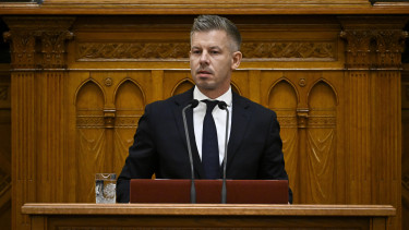 Magyar Péter: Tisztelettel arra kérjük Baka Andrást, hogy állítson új jelöltet a legfőbb ügyészi pozícióra!