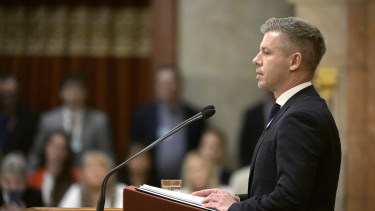 Megszólalt Magyar Péter Matolcsy őrizetbe vételéről