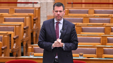 Vitézy Dávid bejelentette, feljelentést tettek az M6-os autópálya üzemeltetésének ügyében