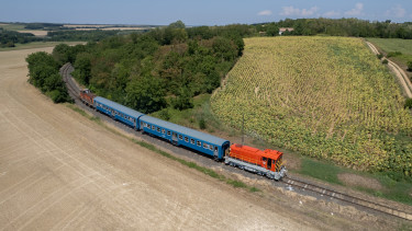 58 fokosra forrósodtak a sínek, több száz kilométeren lassít a MÁV