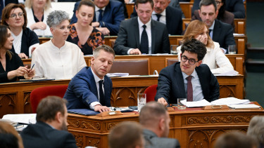Megszavazták: nem lehet többé miniszterelnök Orbán Viktor