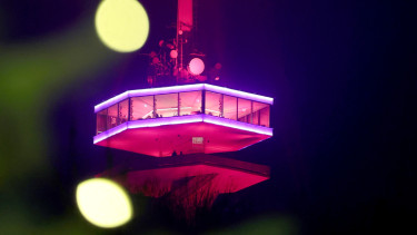 Kigyulladt az Avasi kilátó Miskolcon