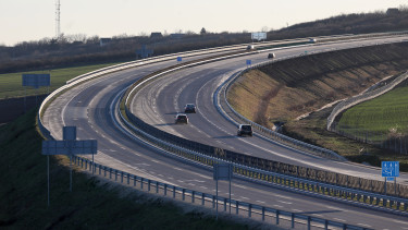Fordulat a magyar autópályaszakasznál: privatizálják, amiért évtizedek óta fizetünk