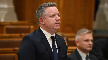 Felháborodtak a közszolgák az egymilliós lakhatási támogatás megszüntetésén