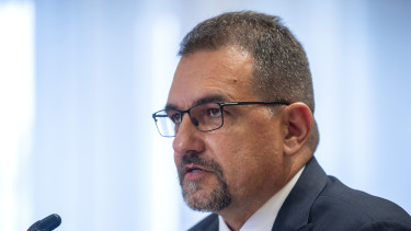 Bóna Szabolcs elmondta mi kell a földtörvény átírásához