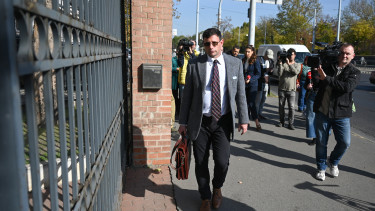 Matolcsy György védője: az ügyfelem idős ember szoros családi kötelékekkel, őrizetbe vétele nem indokolt