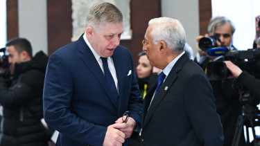 Brüsszel szorítóhurkába került Robert Fico – elzárhatják az uniós pénzcsapokat