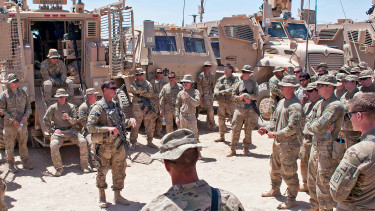 Igazi legendákat vezényelt a Közel-Keletre Trump – Ők lesznek az elsők, akik Irán területére lépnek?