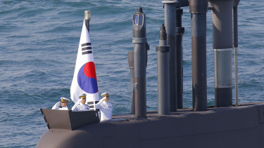 Pattanásig feszült a helyzet: nukleáris tengeralattjárók miatt robbanhat ki konfliktus a viharos térségben