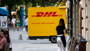 Felrobbantották az oroszok a DHL raktárát