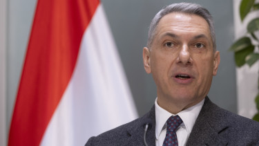 Jogvita a Pázmány-beruházás körül: fellebbezni kíván Lázár János minisztériuma