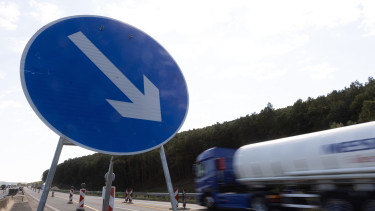 Újabb lezárás jön az M7-es autópályán