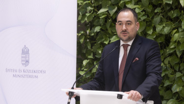 Megszólalt a MÁV vezére: 30 éve nem látott léptékben újul meg a magyar vasúti flotta