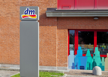 dm drogéria getty stock