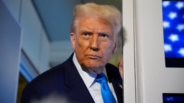 Jól járnak az amerikaiak a vámháborúval - Jön a vámosztalék!