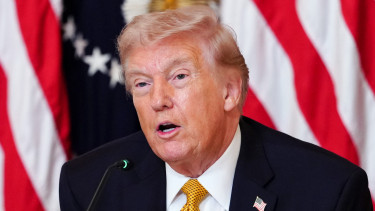 Trump nyíltan kimondta: esze ágában sincs tűzszünetet kötni Iránnal