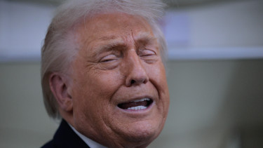 Trump elindította a legújabb tőzsdei árfolyamrakétát