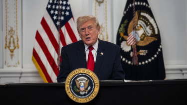 Bejelentette Donald Trump: meghalt a katona, akit fényes nappal lőttek le Amerika szívében