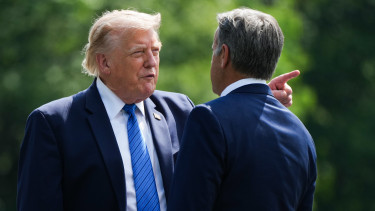 Kiderült, ki utazhatott a rejtélyes katonai gépen Moszkvába: Amerika egyik legfontosabb vezetője tárgyalhat az oroszokkal
