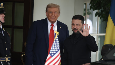 Trump Zelenszkijnek: megtiszteltetés ilyen erős vezetővel találkozni – Percről percre közvetítésünk