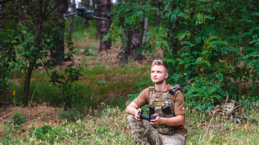 Nagy fordulat jöhet a háborúban: elképesztő mennyiségű orosz drón szabadulhat Ukrajnára