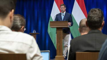 Gulyás Gergely: két héten belül jön a kormány új akcióterve 