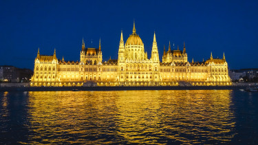 Jön az árhullám, 3 métert emelkedik a Duna