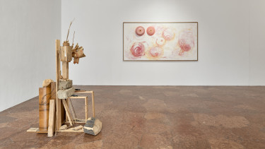 Zsolnay kerámiák, jeles magángyűjtemények, kortárs életművek – „a bőség zavara” a hazai tárlatokban