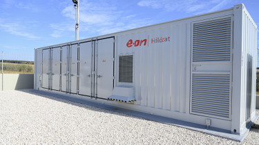 Konténerben érkezik a segítség: több milliárdos fejlesztést jelentett be az E.ON
