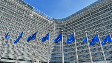 eu európai bizottság berlaymont uniós támogatás eu-forrás