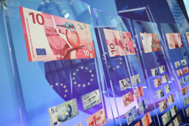 euróbankjegy