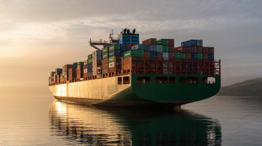 Horogra akadt a gyanús orosz hajó – Súlyos dolgok lehetnek a rovásán