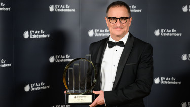 A tartós üzleti siker nem rövid távú eredményekből születik - Interjú Veres Tiborral, az év üzletemberével