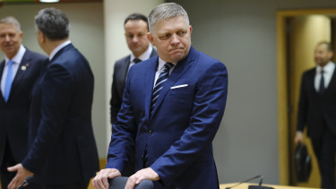 Robert Fico Moszkvából üzent Magyar Péternek