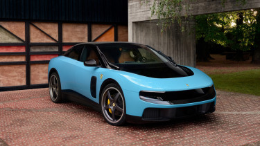Ugye az új Ferrari csak egy rossz vicc? Folytatódik az európai autógyártás önsorsrontása