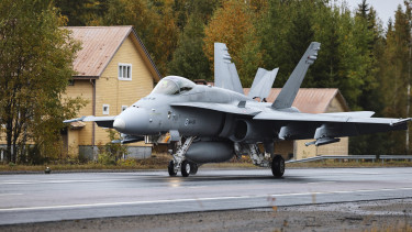 Riasztották a NATO vadászgépeit: orosz repülők jelentek meg a Finn-öböl felett