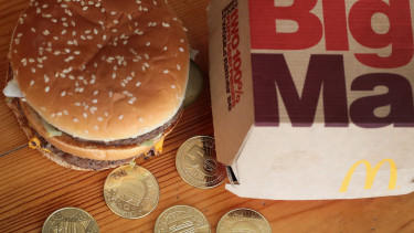 Big Mac kontra Big Macron: mit árul el a Big Mac-index egy globális devizavitáról