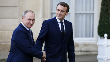 Óriási diplomáciai áttörés: jöhet a francia-orosz csúcstalálkozó?