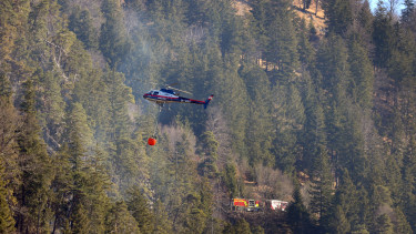 Súlyos erdőtűz pusztít Magyarország szomszédjában