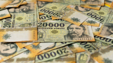 Magyar Péter bejelentette az új, államilag támogatott lakástakarékot – Kiszámoltuk, mennyit nyerhetsz vele!